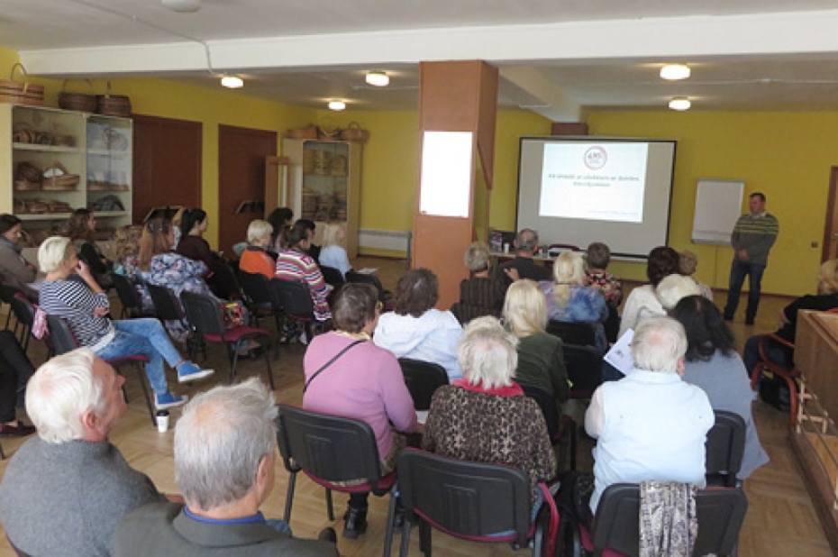 Pirms Baltā spieķa dienas informē par projekta aktivitātēm