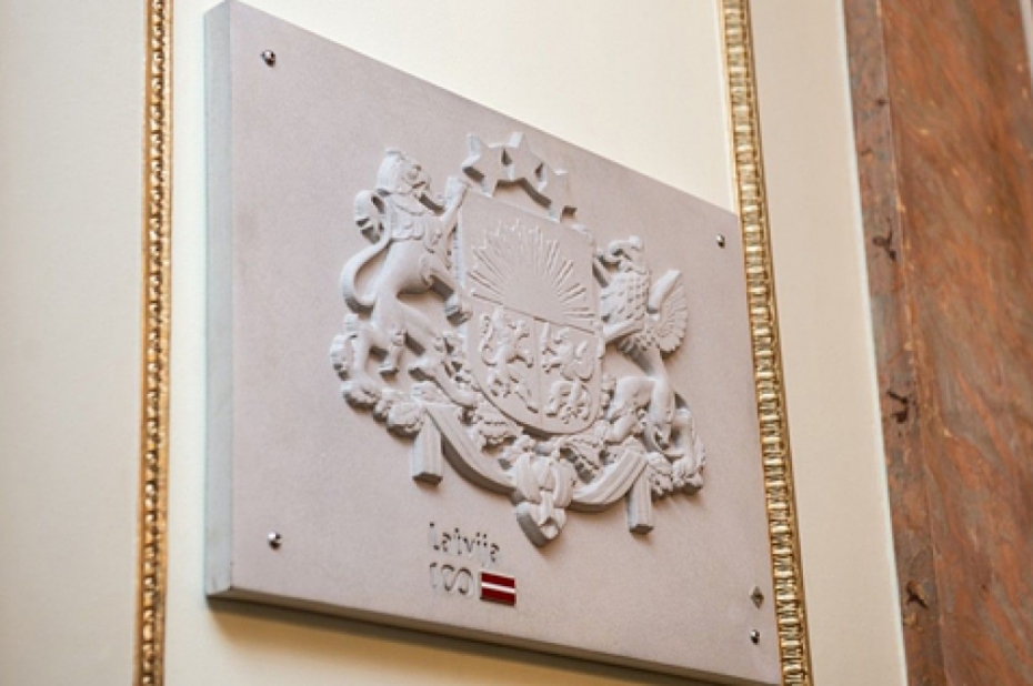 Uzņēmums "Sakret" dāvinās Liepājai īpaši veidotu ģerboni