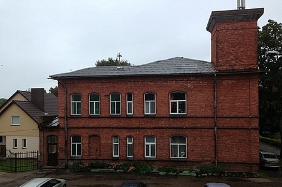 Saņemt kompensāciju, pārcelties uz Liepāju gribētu 49 mediķi