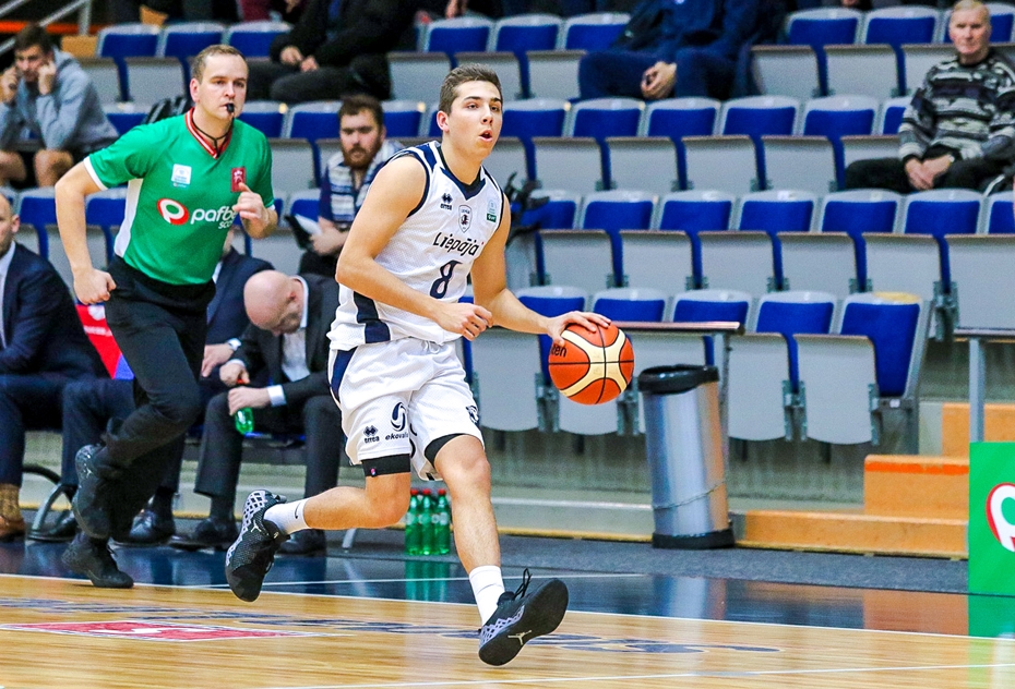 "Liepājas" basketbolistiem zaudējums Kurzemes derbijā 