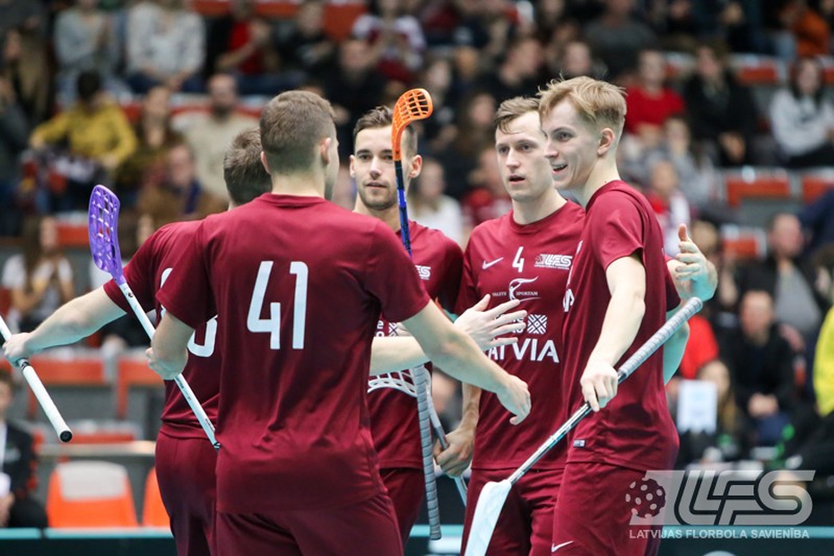 Florbola izlasei vēl viena graujoša uzvara pasaules čempionāta kvalifikācijā