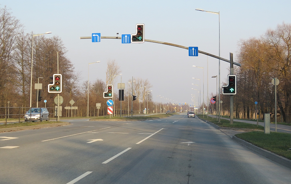 Satiksmes intensitāte uz ceļiem samazinājusies par 19 procentiem