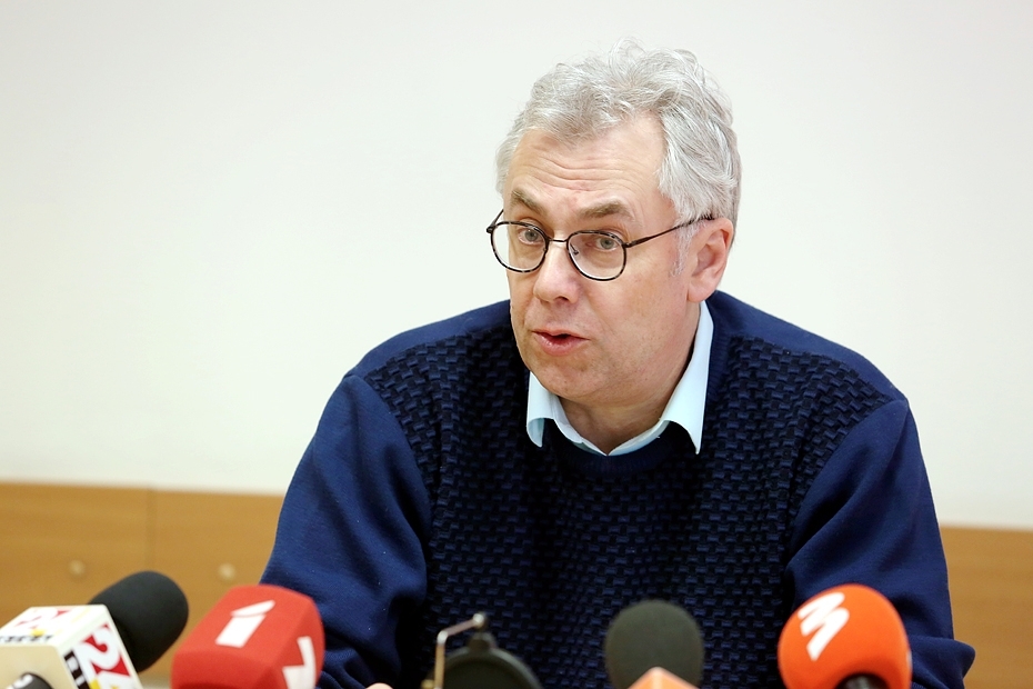 Perevoščikovs: Pircēju drošībai veikali varētu vairāk kontrolēt apmeklētāju plūsmas