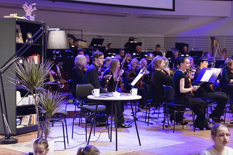 Iespēja par brīvu noskatīties izglītojošu orķestra koncertu bērnu auditorijai