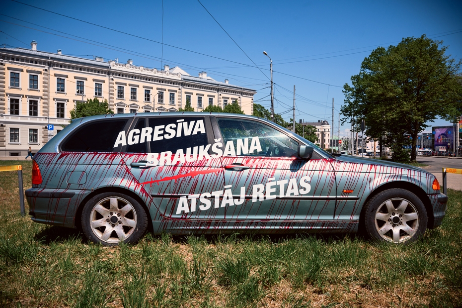 Valsts policija uzsāk kampaņu "Agresīva braukšana atstāj rētas"