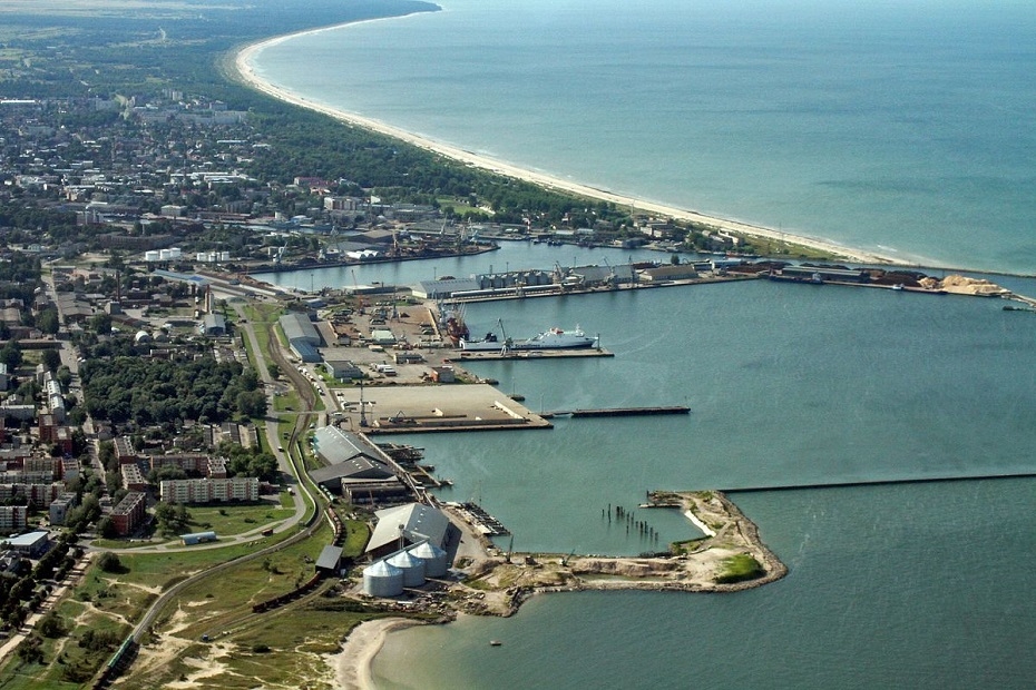 Mainoties ministriem, nomaina arī EM pārstāvjus Liepājas SEZ un Ventspils ostas valdēs