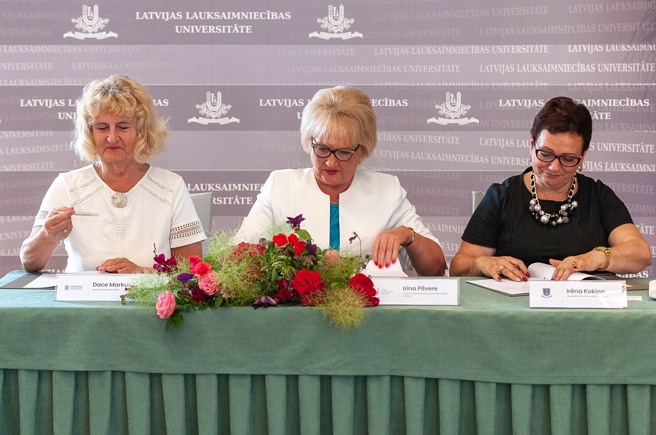 Trīs Latvijas universitātes, arī LiepU, izveido konsorciju