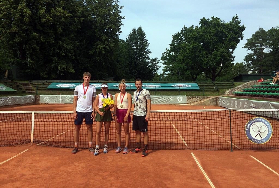  Patrīcija Špaka uzvar Rīgas čempionātā tenisā
