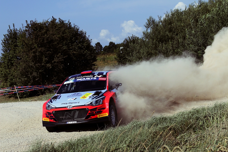  Divkārtējais "Rally Liepāja" uzvarētājs Grjazins atgriežas ar uzvaru kvalifikācijas posmā 