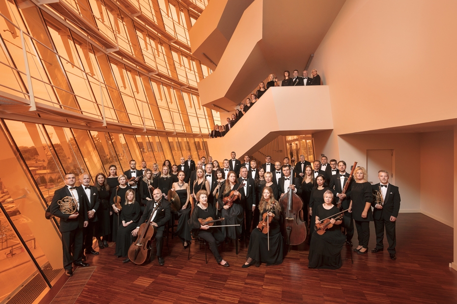 140. koncertsezonu Simfoniskais orķestris atklās kopā ar Luku Geņušu