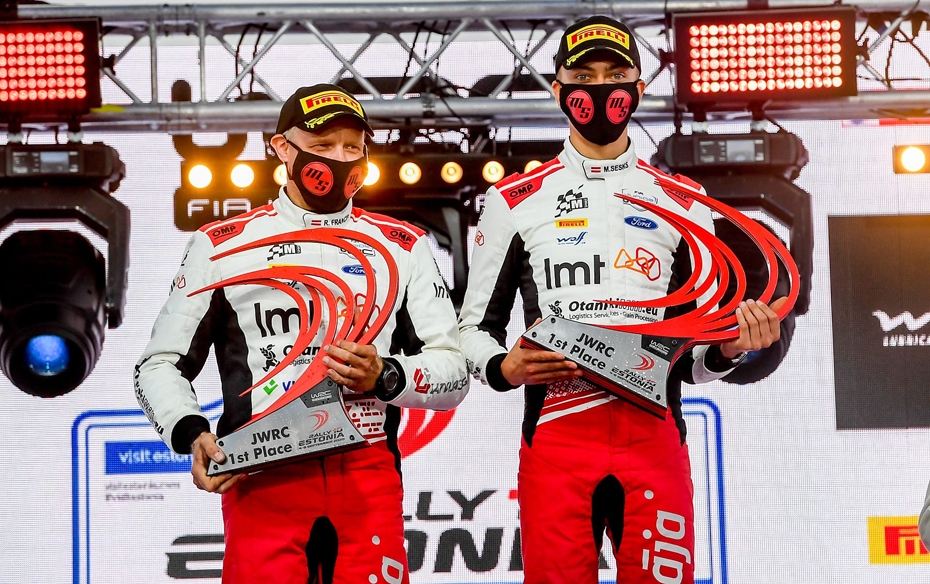 Sesks izcīna uzvaru vēsturē pirmā WRC Igaunijas posma junioru klasē