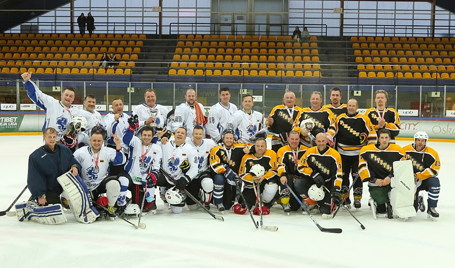 Noslēgušies Liepājas amatieru hokeja čempionāti