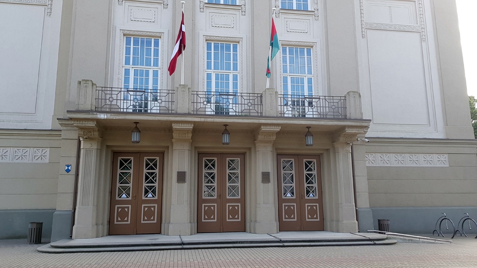 Šomēnes uz pirmo sēdi jāsanāk darba grupai, kas izstrādās teātra attīstības scenārijus