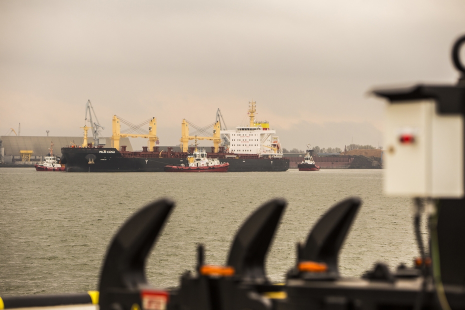   Ostā desmit mēnešos pārkrāva par 10,5 procentiem mazāk kravu