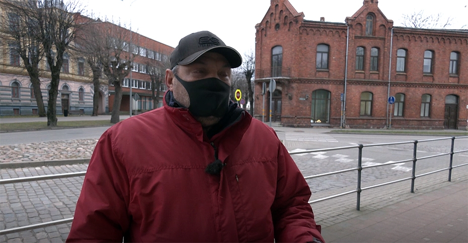 Skaties.lv: Policija cenšas pataisīt avārijā cietušo par vainīgu