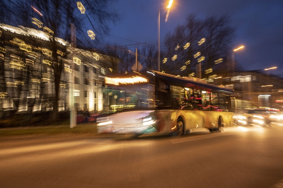  Vecgada vakarā sabiedriskais transports nekursēs