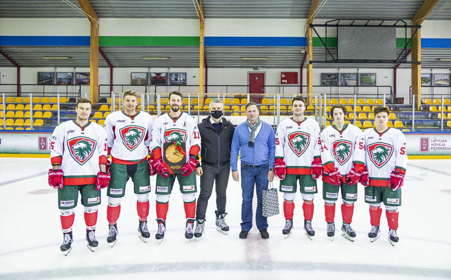 Pateicas HK "Liepāja" par sezonas sasniegumiem