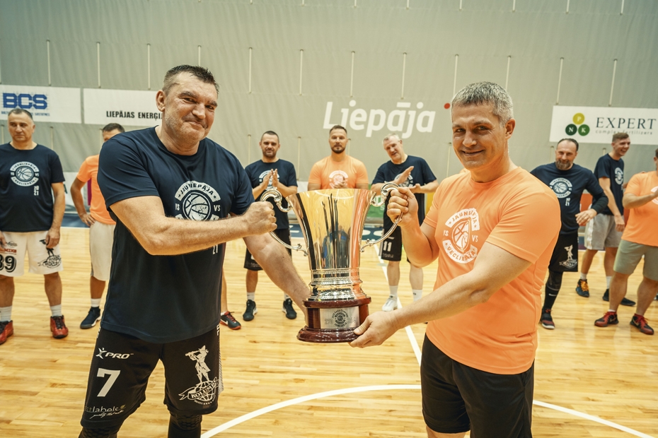 "Vecliepāja" revanšējas otrajā krastu mačā basketbolā