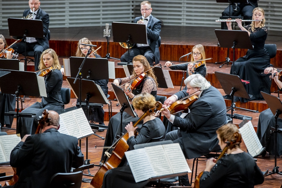 Simfoniskais orķestris turpina savu populāro tiešraižu ciklu 