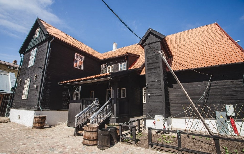 Muzejs jau atkal aicina darbā Interjera muzeja jeb Hoijeres kundzes viesu nama vadītāju