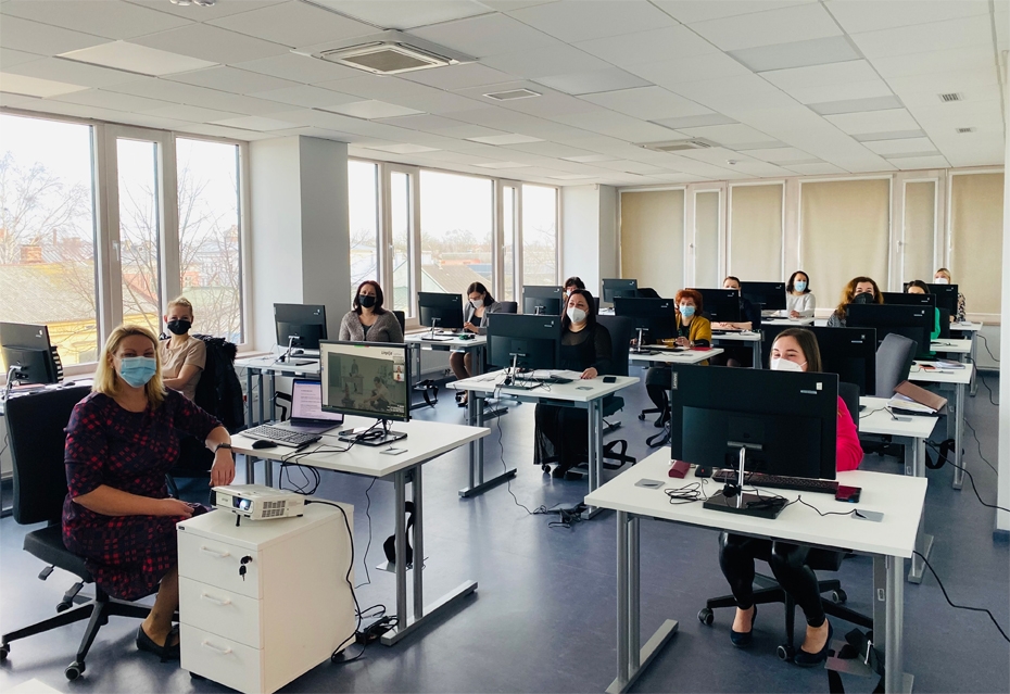 Veic aptauju par pieaugušo izglītības vajadzībām Liepājā un novadā