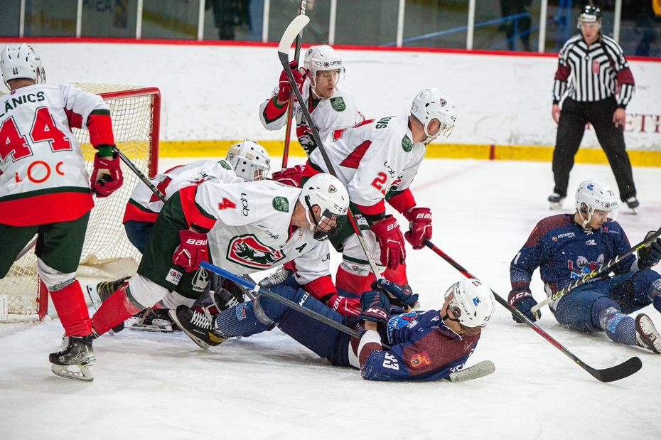 Kaļeiņkovs papildlaikā izrauj "Liepājai" uzvaru un pagarina OHL pusfināla sēriju