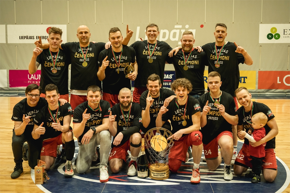 "Nīca/BLi" un "Lesjofors" kļūst par pilsētas čempioniem basketbolā