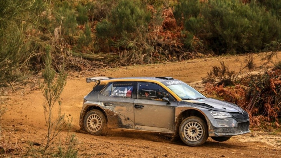 Sportacentrs: Seska ekipāžas gaitām "Rally Poland" varēs sekot līdzi tiešraidē