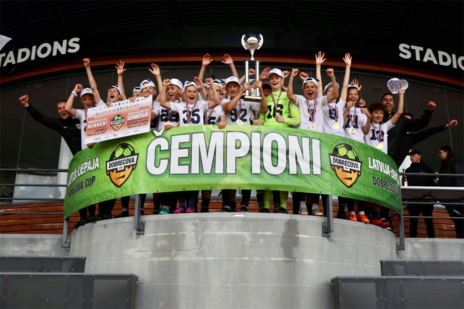  Aizvadīts futbola turnīra "Dobrecova cup" otrais posms