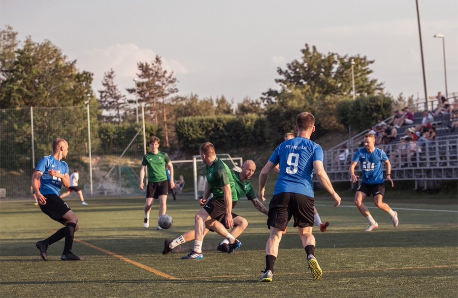 Pirmās spēles Liepājas futbola čempionātā aizvadītas
