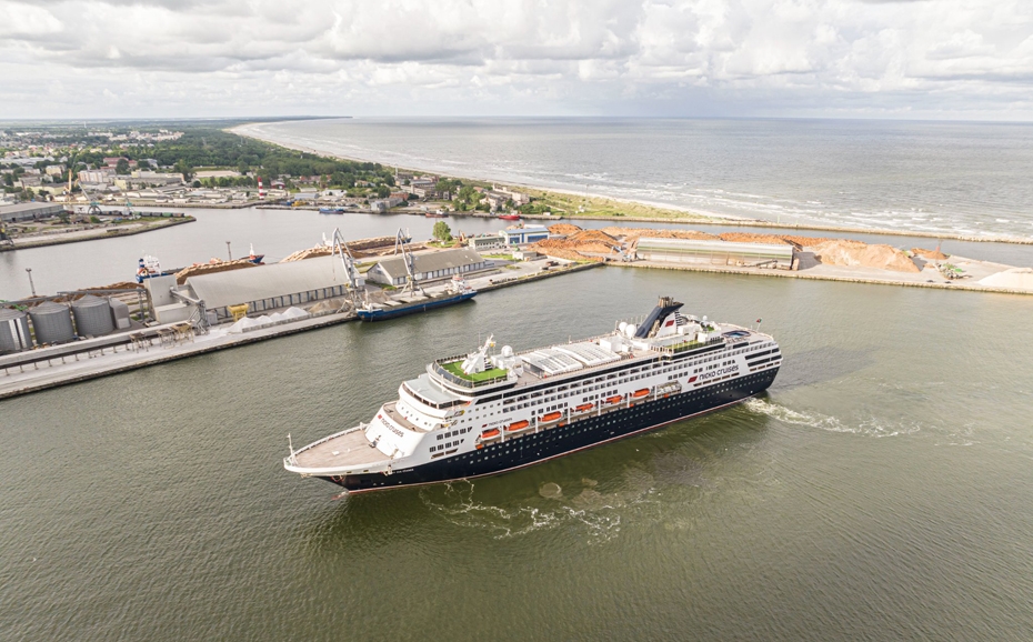 Ostā ienācis 219 metrus garš kruīzu kuģis "Vasco Da Gama"