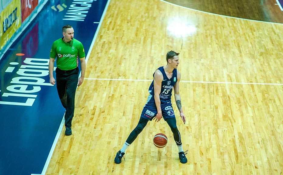 Liepājas basketbolistiem zaudējums Pērnavā