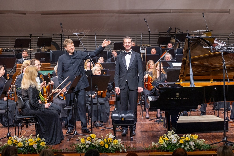 Simfoniskais orķestris nosvinējis pirmo sezonu Gunta Kuzmas vadībā