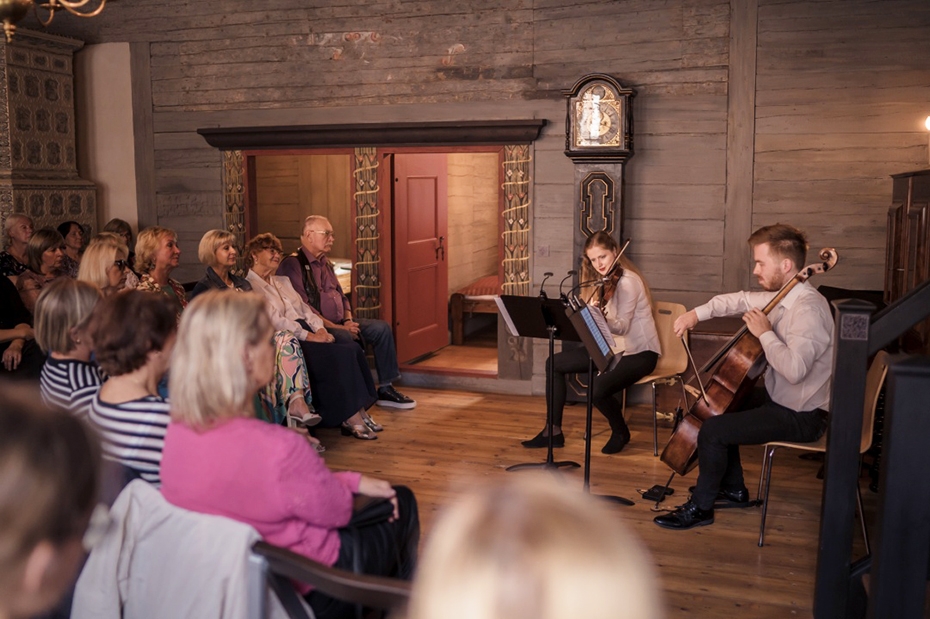 Interjera muzejā izskanējis "Viktorijas laikmeta kamermūzikas koncerts"