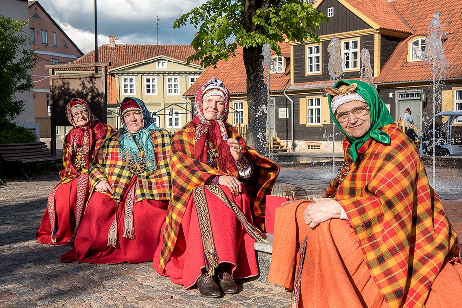 Liepājas Simfoniskais orķestris bagātinās koncertu "Suitu kods mūzikā" Alsungas pilī