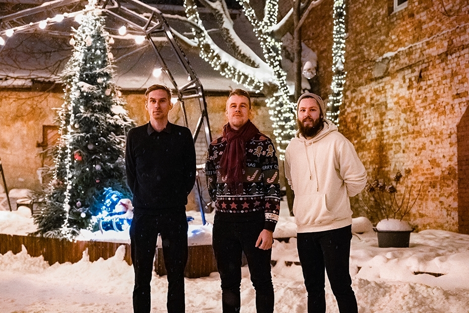 Koncertu "Tumšo vakaru gaišās dziesmas" papildinās Tipa un Gregors Jānis Mažis