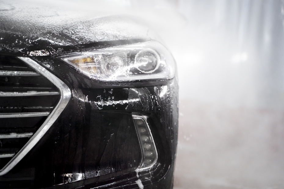 Auto mazgāšana ziemā – ar ko tā atšķiras?