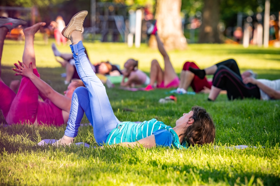 Iedzīvotājus no 55 gadu vecuma aicina pievienoties bezmaksas vingrošanas nodarbībām