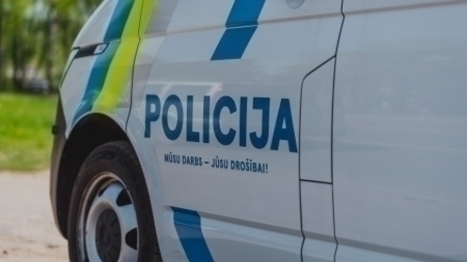 Satiksmes negadījumā cietusi Valsts policijas darbiniece