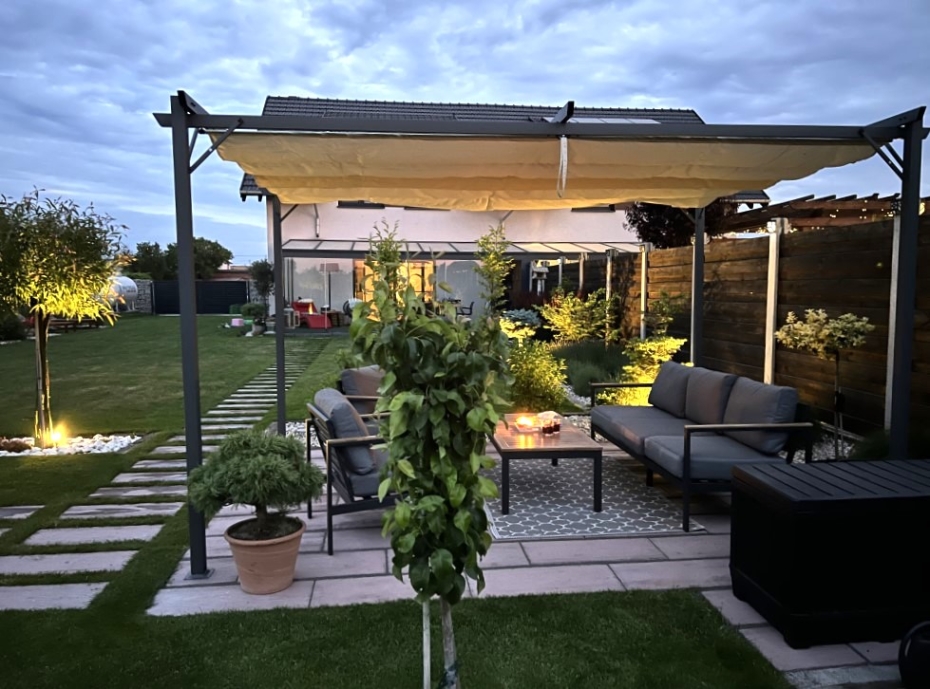 Pergolas: eleganta ainavu dizaina un komforta risinājums