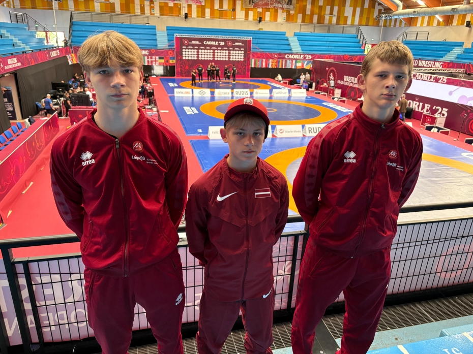 Trīs Liepājas cīkstoņi startē U15 Eiropas čempionātā grieķu-romiešu cīņā