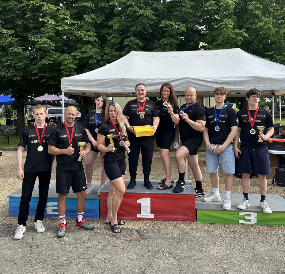 "Libava Powerlifting" komanda veiksmīgi startē Rembates čempionātā 