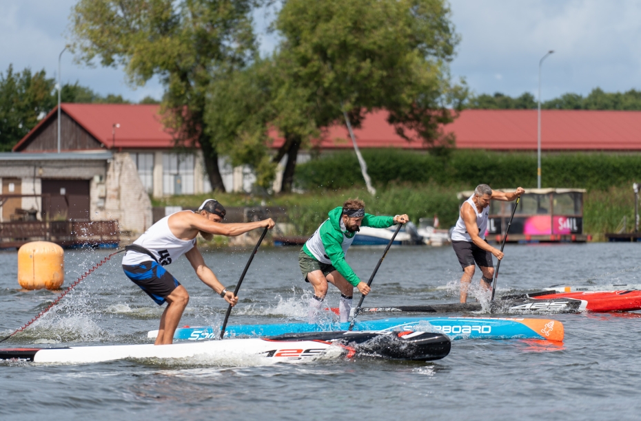 SUP dēļi Liepājā – aicināti visi, gan sportisti, gan skatītāji
