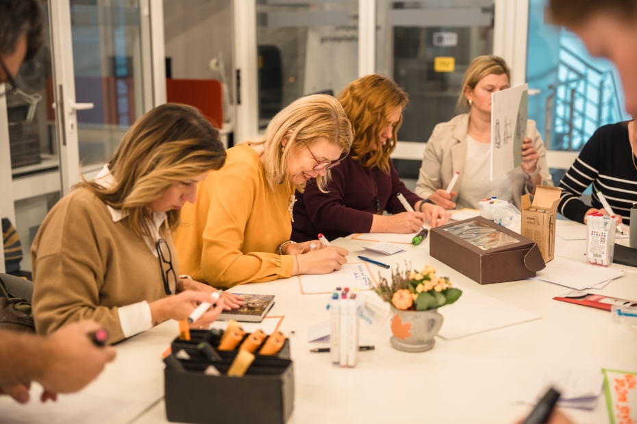 Aicināti pieteikties uz pieaugušo neformālās izglītības nodarbībām novembrī