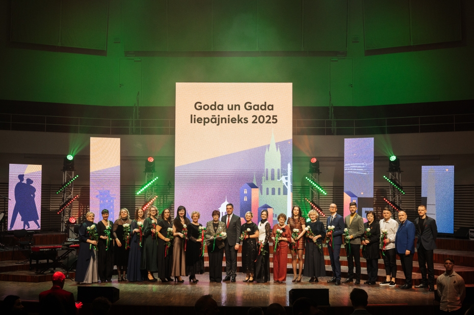 Liepājas dzimšanas dienā sumināti titula “Goda un gada liepājnieks 2025” ieguvēji