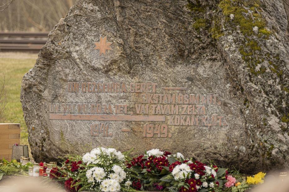 Pieminēs 1949. gada 25. marta deportāciju upurus 