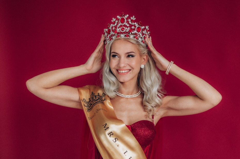 Liepājā kronēta “Mrs Liepāja Elite 2026” — uzvar Jana Valančauska