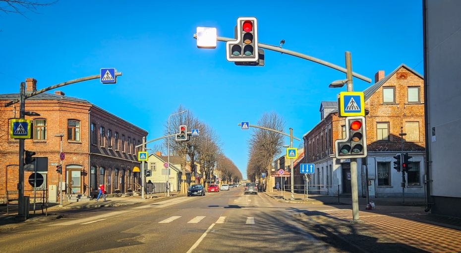 Raiņa ielā atsāksies būvdarbi – tiks atjaunoti satiksmes ierobežojumi