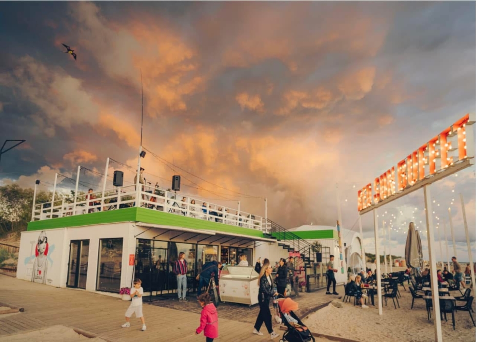 17. sezona Liepājas pludmalē – Red Sun Buffet ver durvis saulrietiem jūras krastā!