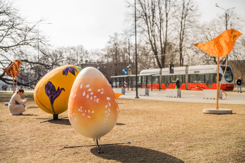 No 1. aprīļa 8. maršruta autobusi kursēs biežāk un svētkos būs izmaiņas kustības sarakstos